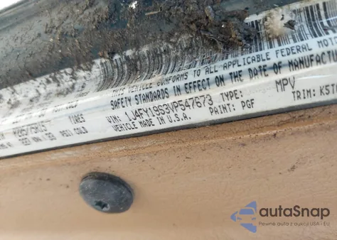 1997 Jeep Wrangler Sport z USA, uszkodzony, nr VIN 1J4FY19S3VP547673